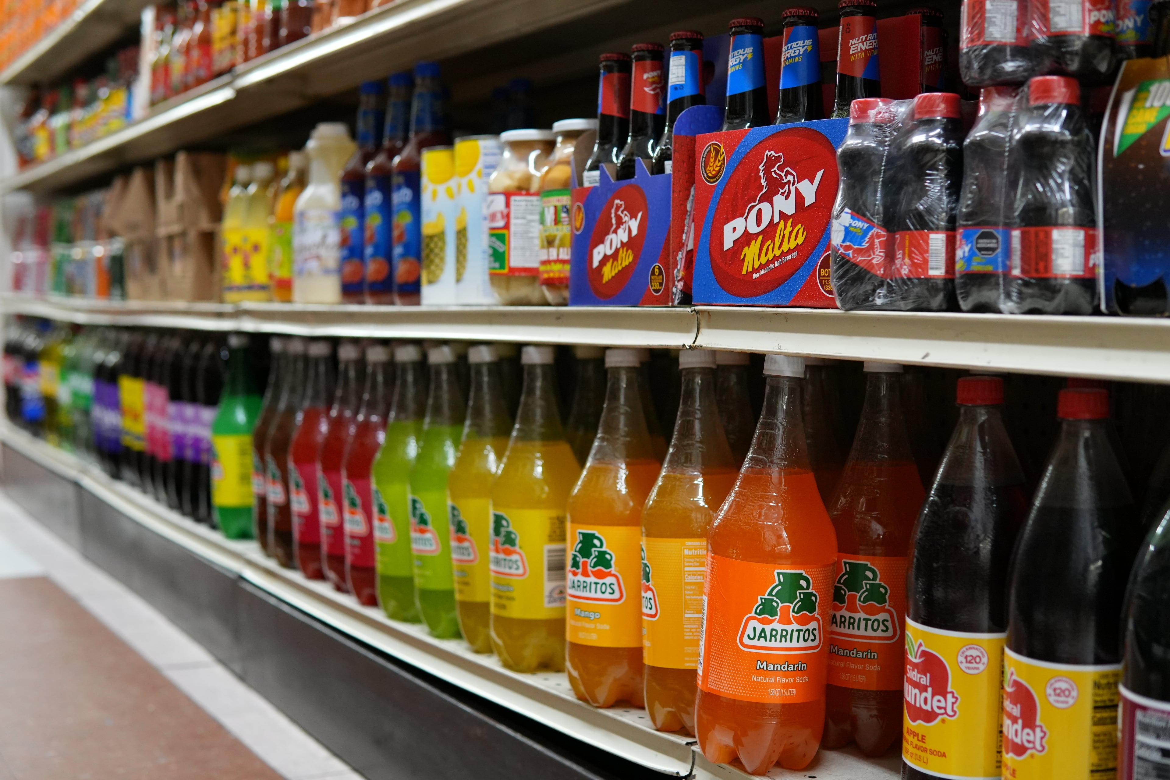 Mi Tienda Carnicería - Interior de la tienda con productos frescos y auténticos
